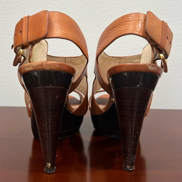 Michael Kors Carla Platform Luggage color Leather Size 7M - Picture 5 of 14